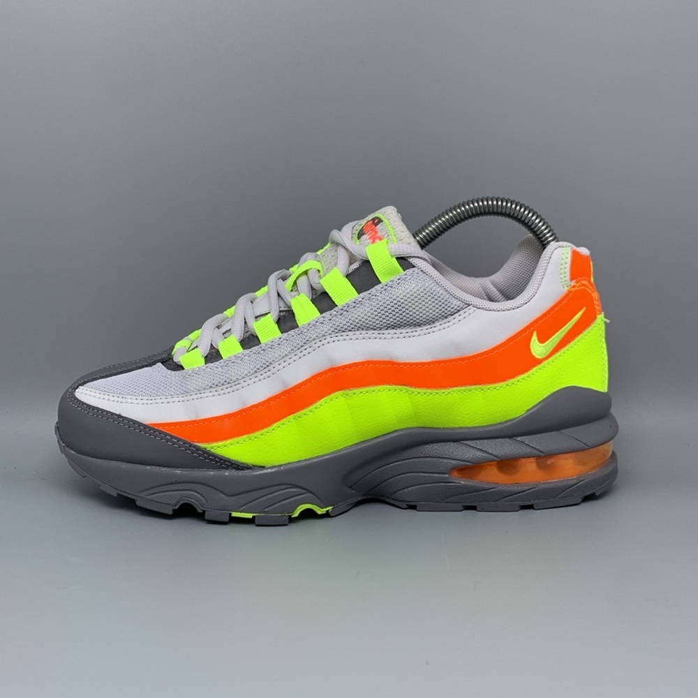 Nike‎ Airmax 95 GS Vast Grey Volt Running Shoes Men’s Sz 6Y Women’s Sz 7.5 - Picture 7 of 10